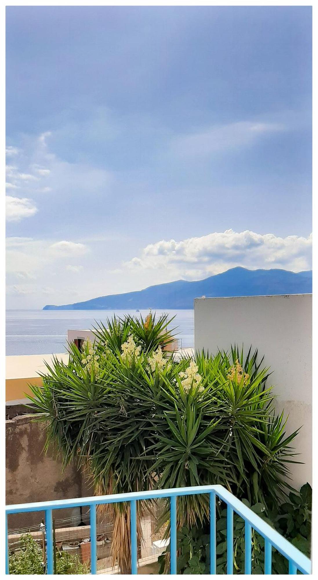 Salinarte Hotell Santa Marina Salina Rom bilde